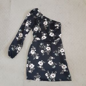 Abercrombie & Fitch One Sleeved Floral Mini Dress